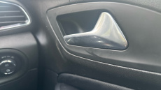 Vauxhall Grandland X 1.2 Turbo Sport Nav 5dr Petrol Hatchback